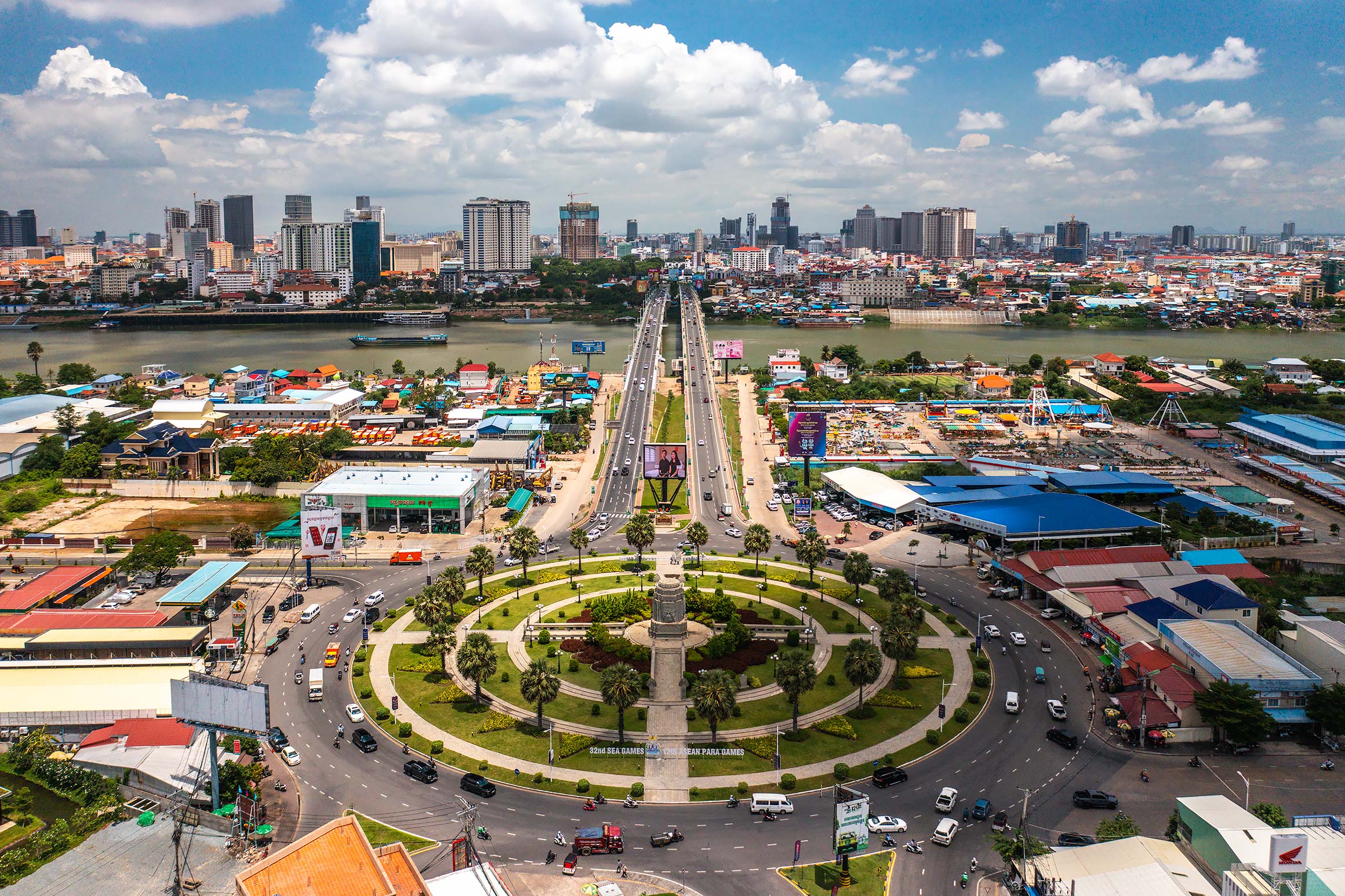 Aerial view of Chroy Changvar bridge and roundabout in Phnom Penh | Drone Photographer in Cambodia